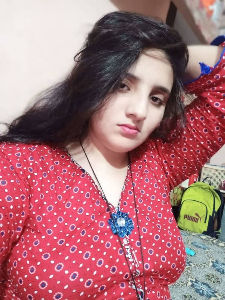 Girls for pakistani sex looking Islamabad Women